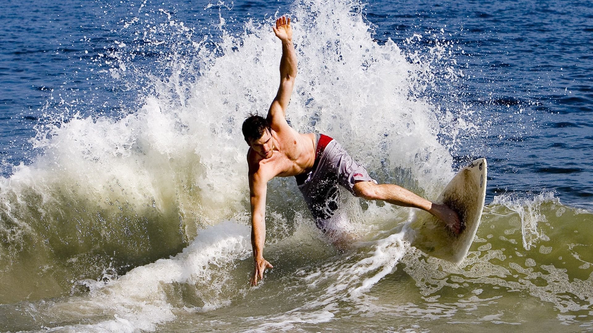 _奇才战术更趋完善,比赛表现令人振奋_,奇才对战